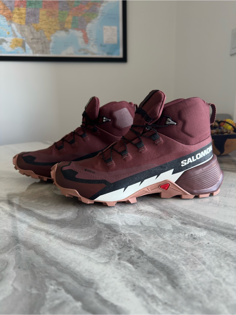 Salomon Women's Cross Hike 2 Mid GORE-TEX Hiking Boots in Bitter Chocolate